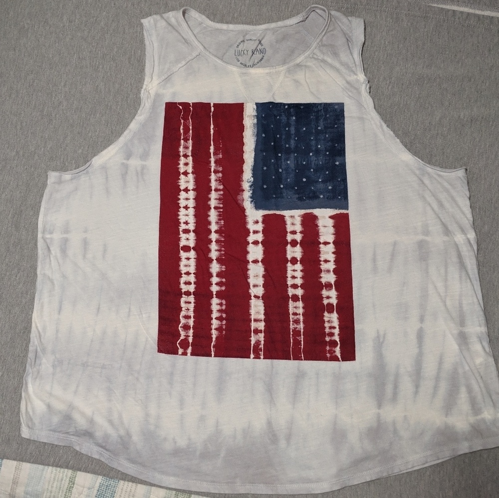 Lucky brand flag tank top 2X